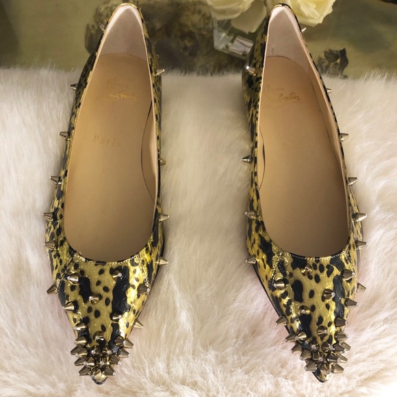 NEW/Unworn Christian Louboutin spiked snake flats - Picture 3 of 7